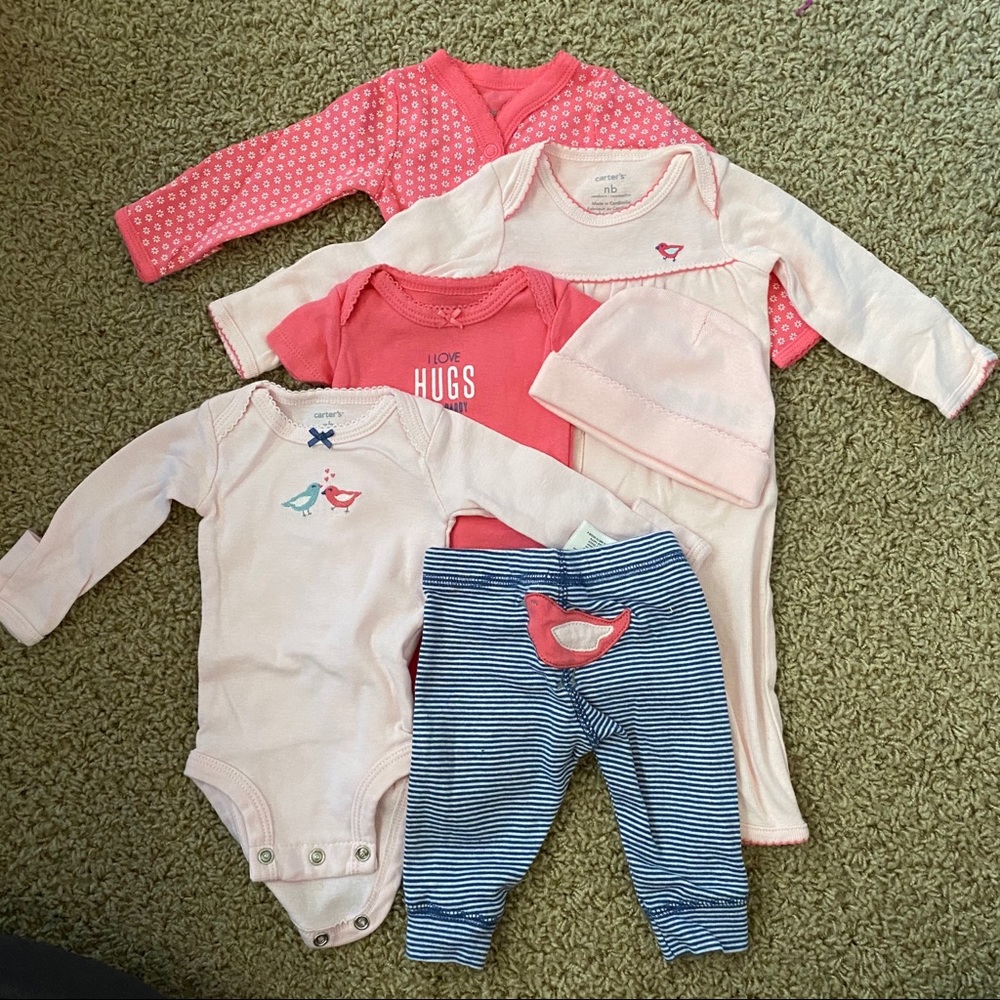 Carter’s baby girl set